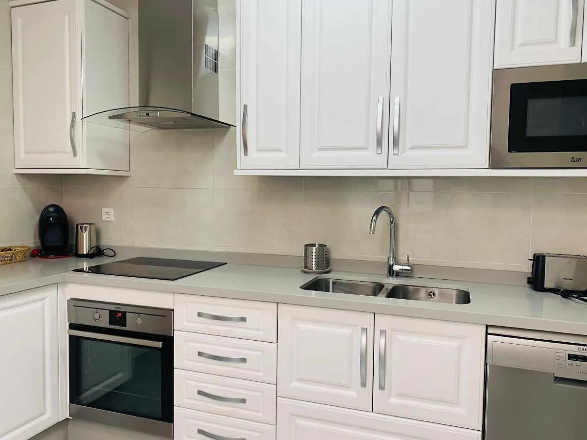 Bonita Casa Centrica Con Piscina & Parking Apartment Torremolinos Spain